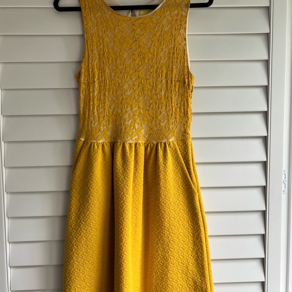 Maeve x Anthropologie Yellow Lace Bodice A-line Dress w/ Pockets! Size Medium - Picture 3 of 17